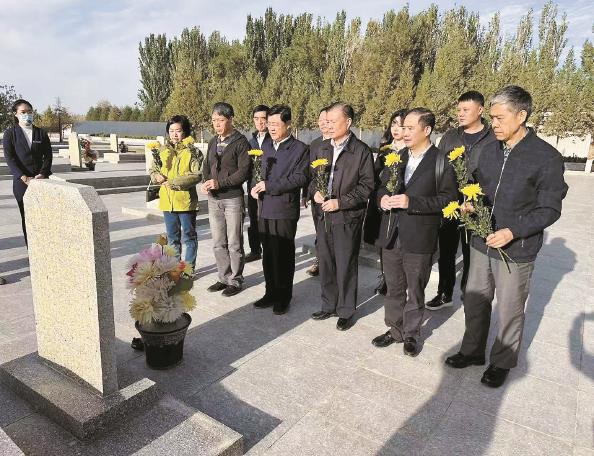 盈远期策略 新民特稿 | “固我长城”三十载